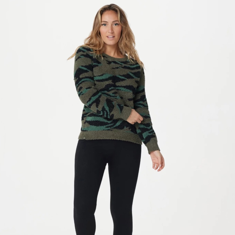 Barefoot Dreams CozyChic Camo Crew-Neck Pullover